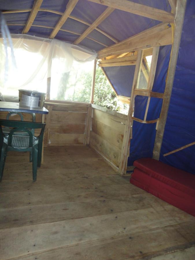 Air Naturel De Camping Moulin De Malesse Tipi Saint-Privat  Экстерьер фото